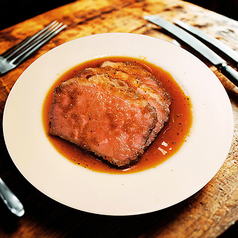 低温調理の自家製ローストビーフ