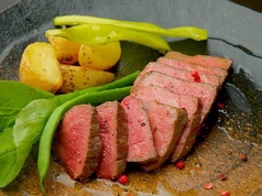 自家製熟成肉塊焼き