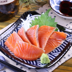 サーモンの刺身