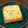 料理メニュー写真&nbsp;ハニーチーズトースト