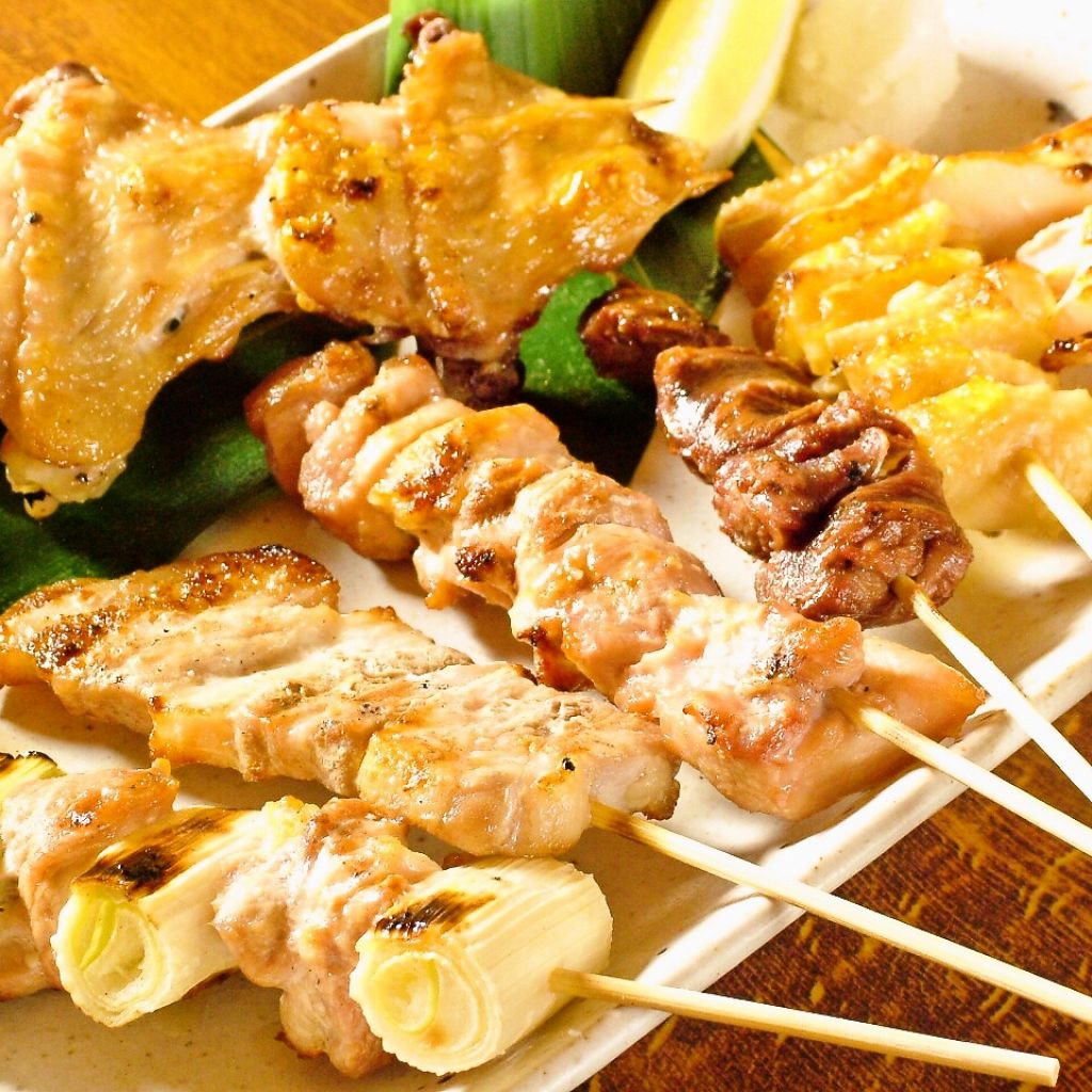 【筑波地養鶏】備長炭で焼き上げる串焼きも絶品！