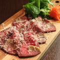 料理メニュー写真&nbsp;自家製ローストビーフ　塩麹と山わさび