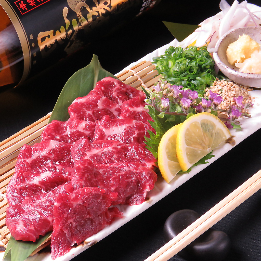 もつ鍋 居酒屋 博多駅 博多 飲み放題 鍋 魚 送別会 歓迎会 馬刺し 呼子イカ 五島サバ