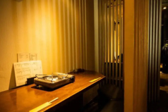 【半個室】大切な人との特別な時間にぴったり◎小人数で絶品のしゃぶしゃぶをお楽しみいただけます!旬の食材と心地よい空間で、贅沢なひとときをお過ごしください。