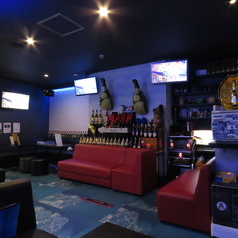 仲間と楽しい会話を楽しみながら、特別なひとときを過ごせます♪落ち着いた雰囲気で、飲み物を味わいながらリラックスすることができます◎