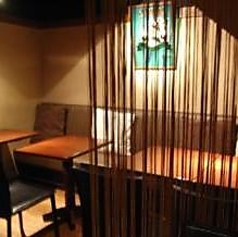 10名様程度が座れるBOX席がございます。