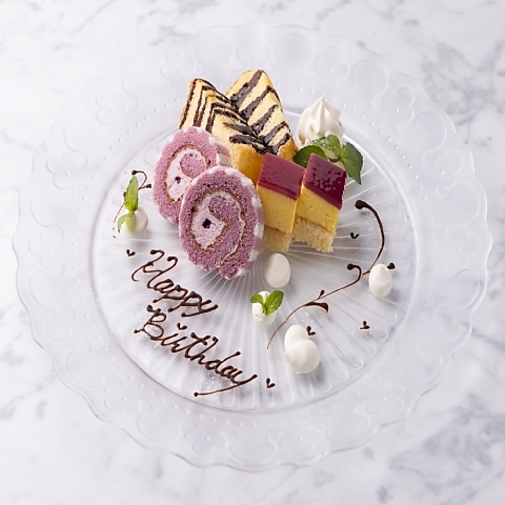 記念日・お誕生日・特別な日にはデザートメッセージプレートがおすすめ♪