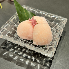 桜アイスの花見大福