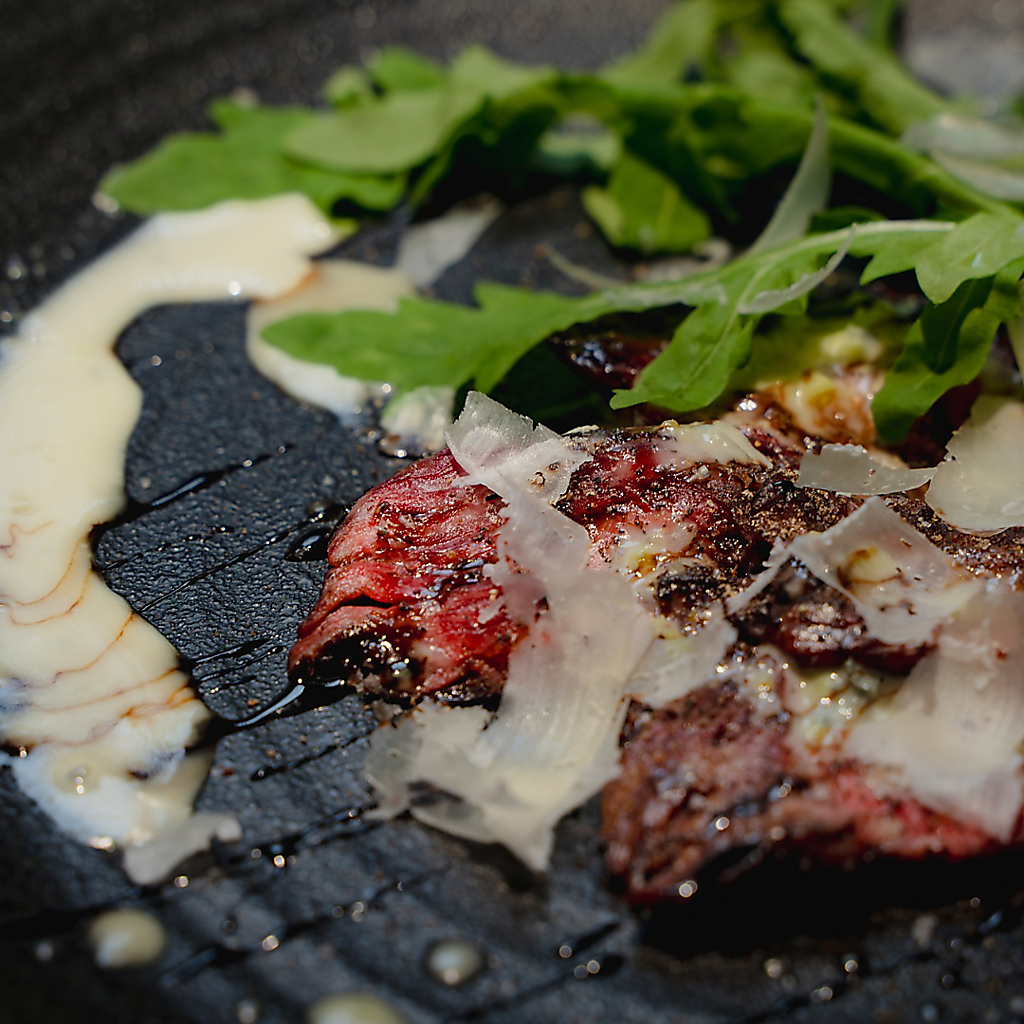 アカミヤコウシ Akamiya COWSI 春吉店の写真ギャラリー