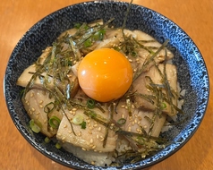 チャーシュー丼