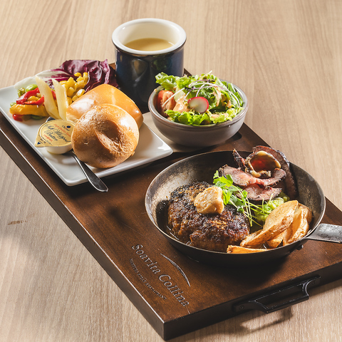 鈴鹿市のハンバーグ＆オムライス専門レストラン│Soavita Collina