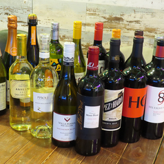 料理に合うワイン揃えています♪