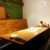 【ロフト風ソファー席も人気】