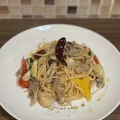彩野菜のペペロンチーノ・スパゲッティ