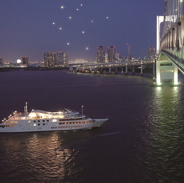 東京ベイ クルージングレストラン シンフォニークルーズの雰囲気1