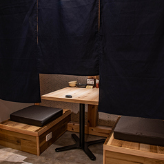 2名席のご用意もございます。プライベートな時間をお楽しみいただけます。