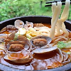 キャベツとあさりのチゲうどん(辛口)