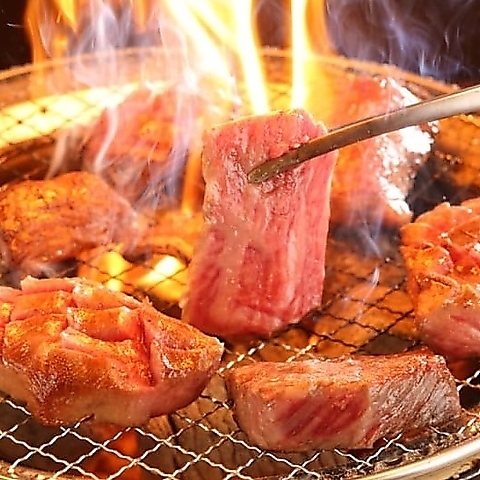 【最大24名までOK・喫煙可！】新鮮な大山どりと厳選黒毛和牛が楽しめる炭火焼肉のお店