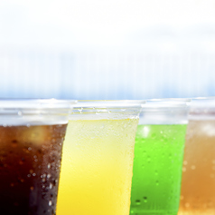 ソフトドリンク飲み放題・デザートビュッフェ無料！ソフトクリームバーも！の写真