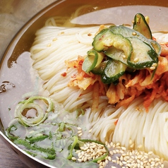 平壌冷麺