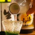 酒処福島ならではの地酒や全国の旨いお酒の種類豊富にご用意！女性にも嬉しい果実酒やカクテルも有り