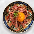 料理メニュー写真&nbsp;和牛モモの炙りユッケ