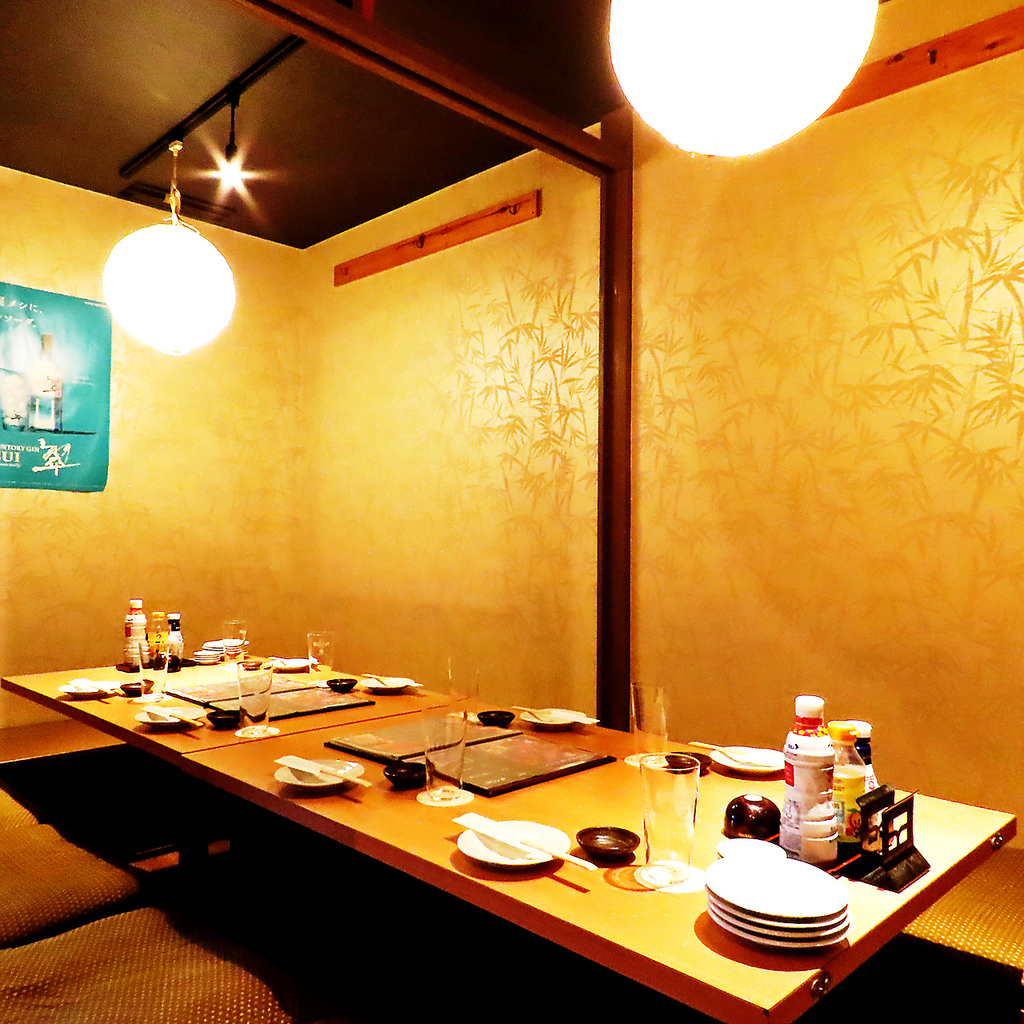 6名様～10名様個室。色んなタイプの個室があるのでシーンに合わせてご利用頂けます♪