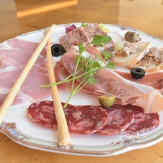 【冷たい前菜】お肉の前菜の盛り合わせ