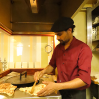 食欲をそそる香りが店内に！