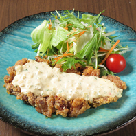 自家製ソースで味わう自慢のチキン南蛮