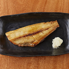 皮までおいしい！トロほっけ炭火焼き