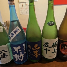 季節の日本酒を取り揃えております♪