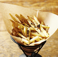 トリュフフレンチフライLAVAROCK風