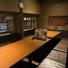 (2階)最大16名様で横並び可能な掘りごたつ席