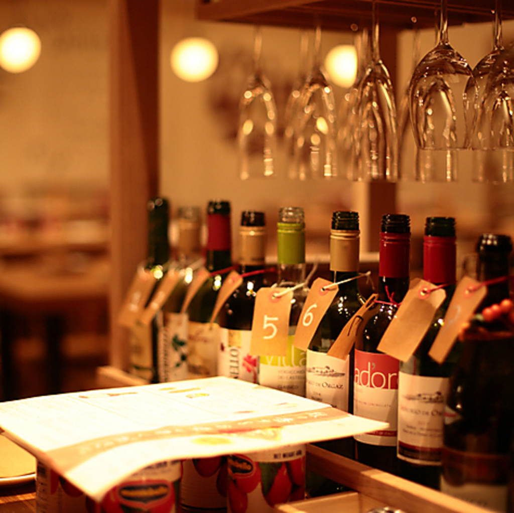Di PUNTO自慢のワインは種類豊富◎お好みのものを探してみてください♪