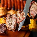 SNS映え必至！極上の赤身肉をさっと炙ってとろける肉寿司に♪