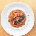 料理メニュー写真&nbsp;【トマトベース】パンチェッタと茄子のアラビアータ ペンネ
