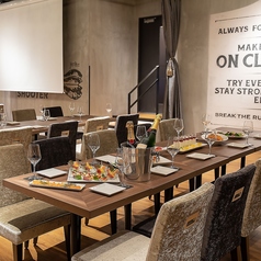 【貸切は最大200名様まで対応可能★】ダーツやカラオケなどはもちろん、DVDプレーヤーやプロジェクターも完備◎アイデア次第でオリジナリティ溢れるパーティーに☆ご予算に合わせたプランを各種ご用意しております!