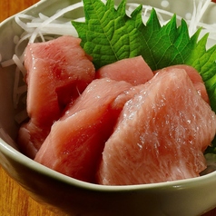 おすすめ宴会コースは2時間飲み放題付き約8品4000円！