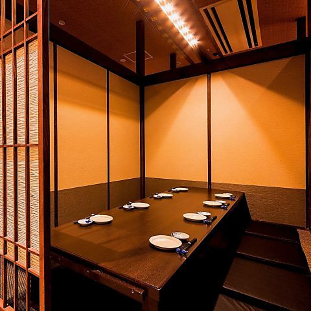 (東京駅/八重洲/個室/居酒屋/焼き鳥/野菜巻き/飲み放題/歓送迎会/忘年会/新年会/宴会)