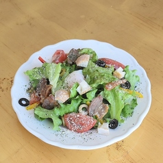 自家製パンチェッタと温玉のシーザーサラダ