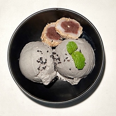 黒ゴマアイスクリーム