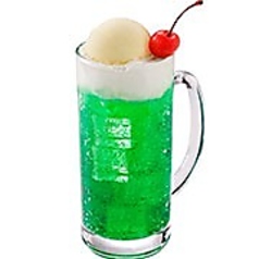 ジャンボクリームソーダ