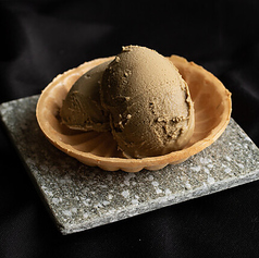 莉々園MONAKAほうじ茶アイス