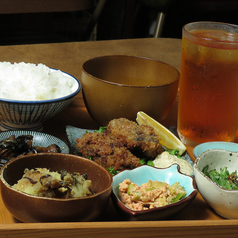 看板メニューとも言える 『きょうの定食』 の写真