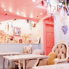 オシャレで落ち着いた雰囲気の店内!