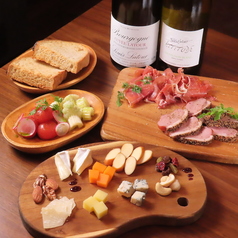 【当日の仕入れ状況によりメニューは変更になります】