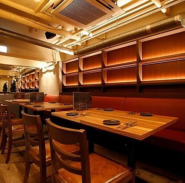 イタリア食堂BiBBER府中店の雰囲気1