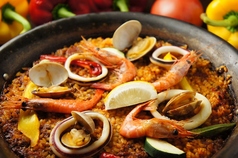 魚介たっぷりシーフードパエリア