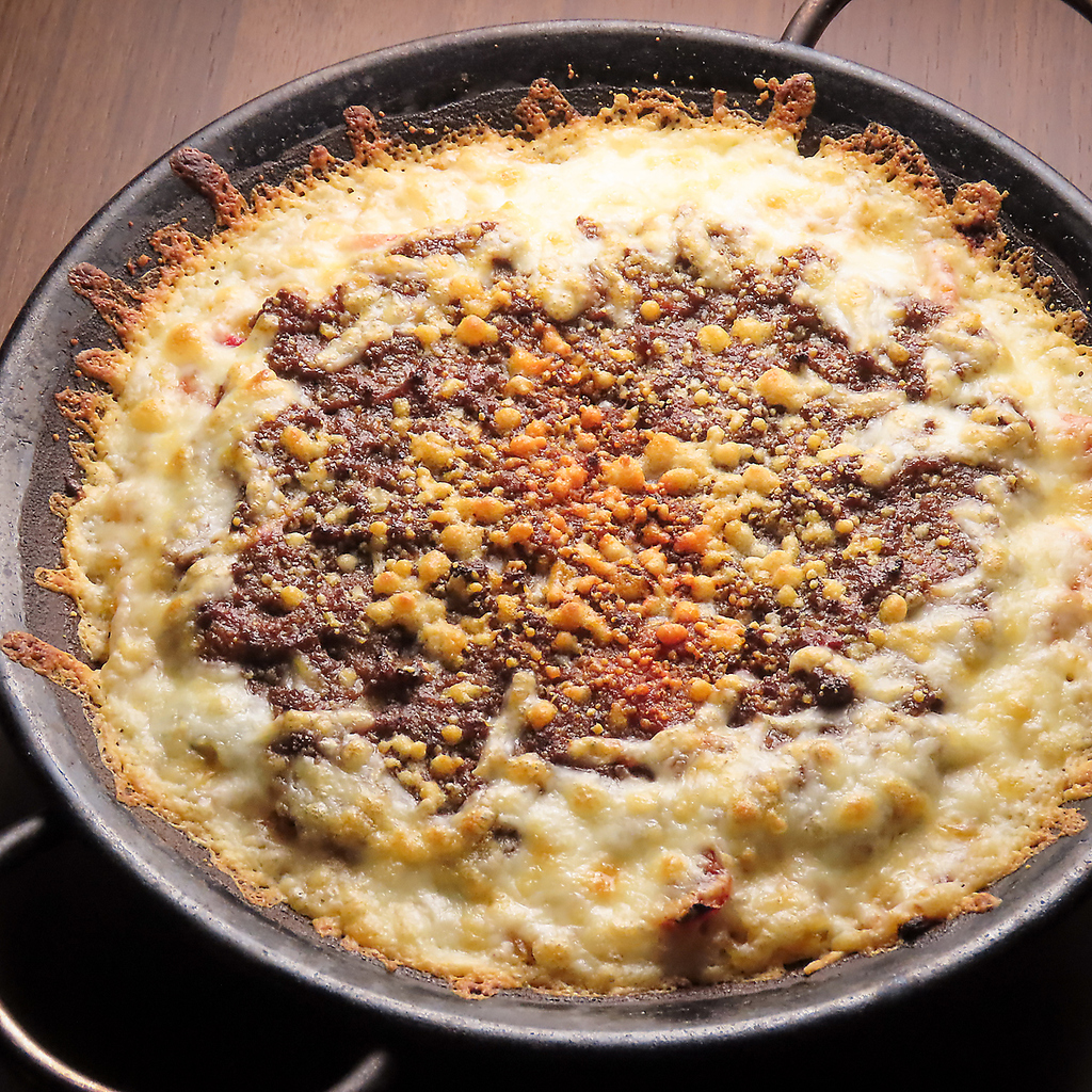 魚介のパエリアからカレーのパエリアまで、多くの人の味覚に合わせた幅広いレシピで提供しています♪